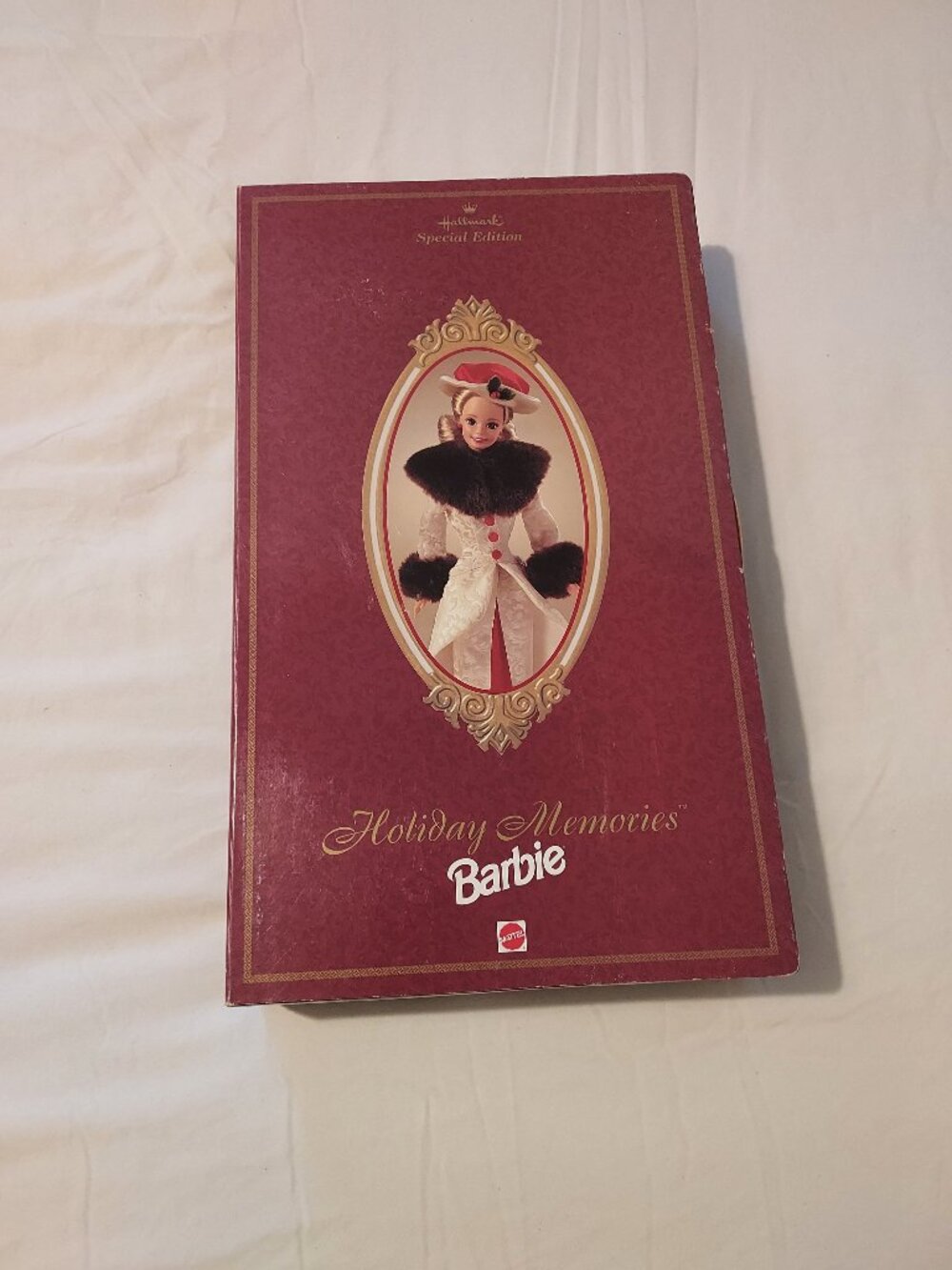 1995 Holiday Memories Barbie (14106) Special Edition doll produced by Matte